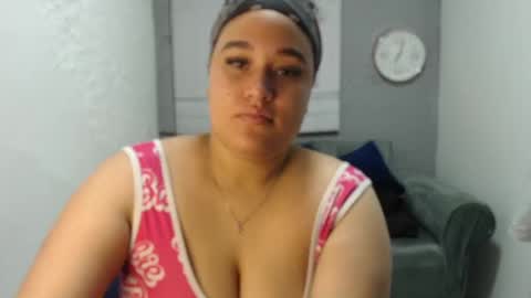 Snapshot of leilasosexy chatting on June 8, 2026, 2:17 pm leilasosexy online show from June 8, 2026, 2:17 pm