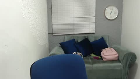 Snapshot of leilasosexy chatting on June 10, 2026, 12:15 pm leilasosexy online show from June 10, 2026, 12:15 pm