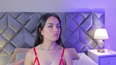 Leizathompson online show from September 20, 2025, 7:15 pm