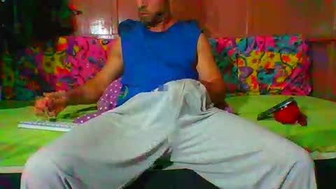 SEX  MASTER online show from October 22, 2025, 7:46 pm