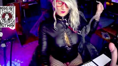 Snapshot of lemon_stealing_whore chatting on January 18, 2026, 5:33 am Lemon Stealing Whore online show from January 18, 2026, 5:33 am