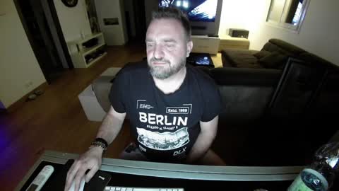 Ange online show from January 17, 2025, 12:31 am