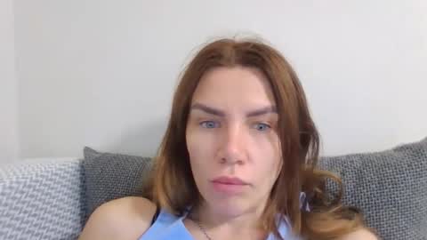 Snapshot of lena6122000 chatting on September 24, 2025, 11:13 am lena6122000 online show from September 24, 2025, 11:13 am