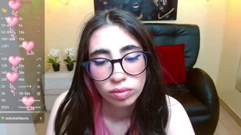 Lena online show from December 5, 2024, 9:17 pm