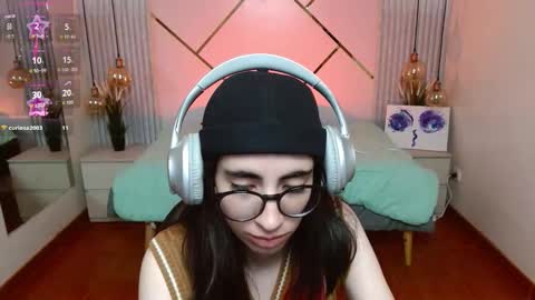 Snapshot of lena_roses chatting on February 19, 2026, 9:55 pm Lena online show from February 19, 2026, 9:55 pm