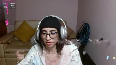 Snapshot of lena_roses chatting on April 2, 2026, 2:04 pm Lena online show from April 2, 2026, 2:04 pm