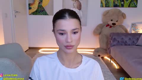 Lenna Goddess online show from February 12, 2025, 7:13 am