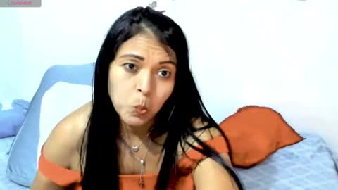 Snapshot of lenz335100 chatting on January 24, 2025, 11:12 pm lenz335100 online show from January 24, 2025, 11:12 pm
