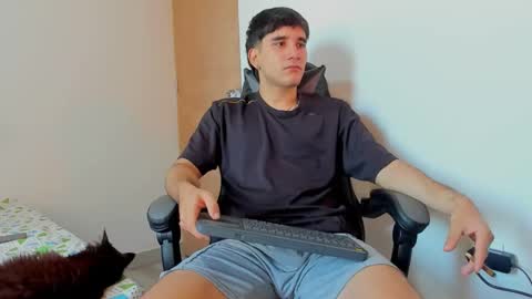 Leo Jones online show from January 14, 2025, 3:04 pm