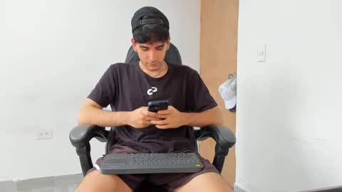 Leo Jones online show from March 1, 2025, 9:04 pm