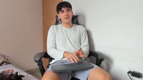 Leo Jones online show from September 17, 2025, 1:24 pm