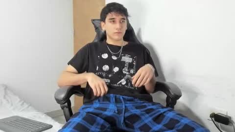 Leo Jones online show from October 3, 2025, 12:51 am