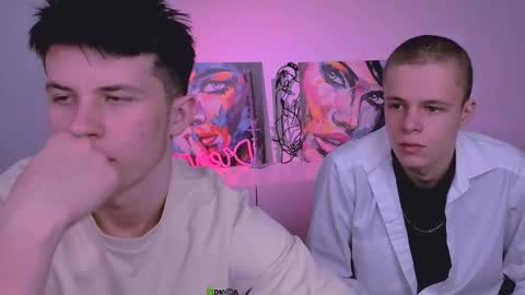 Snapshot of leo_valor chatting on December 3, 2025, 12:25 pm leo_valor online show from December 3, 2025, 12:25 pm