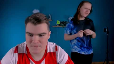 Snapshot of leo_void chatting on February 2, 2026, 7:56 pm leo_void online show from February 2, 2026, 7:56 pm