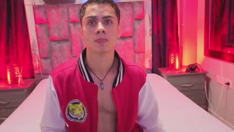 leomonnroe online show from February 8, 2026, 3:59 pm