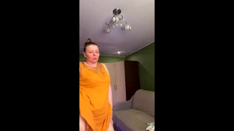Leona tracie online show from June 7, 2026, 7:34 am