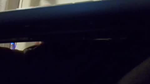 Snapshot of leonar0101 chatting on December 26, 2024, 8:07 am leonar0101 online show from December 26, 2024, 8:07 am