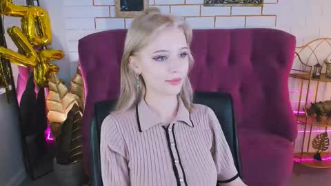 leonastone online show from October 8, 2025, 5:10 pm