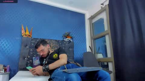 Len online show from February 7, 2025, 11:03 pm