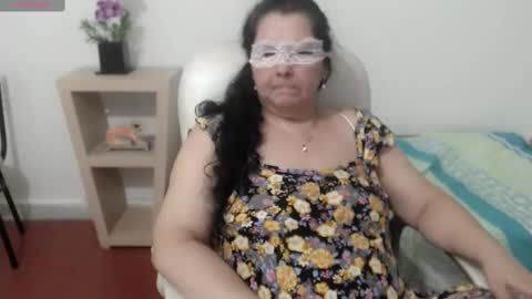 leonela   online show from February 19, 2025, 12:03 am