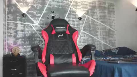 ANDRES online show from October 17, 2025, 11:51 pm