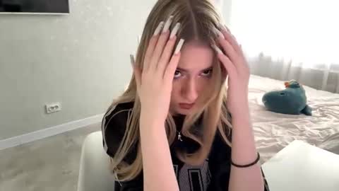 Snapshot of leonormcelyea chatting on February 28, 2026, 10:38 am Eve online show from February 28, 2026, 10:38 am