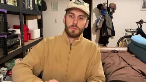 Snapshot of leonvampire chatting on November 17, 2025, 5:30 pm Leon online show from November 17, 2025, 5:30 pm