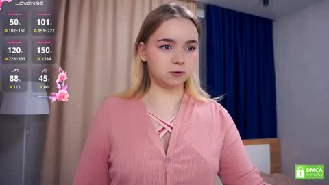 Hello everyone Im Lora Its my first day Were going to have fun together online show from January 12, 2026, 5:12 am