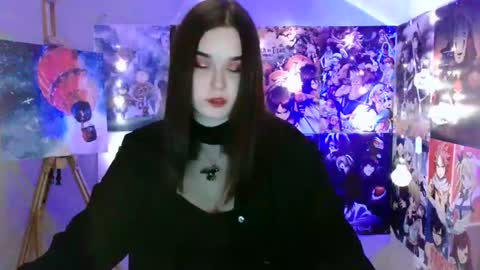 little secret online show from February 6, 2025, 10:37 am