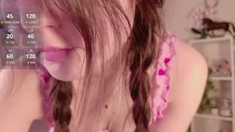 Nicole Moore online show from April 15, 2026, 7:58 pm