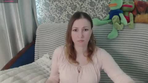 LesanaMagic online show from May 27, 2026, 4:53 am