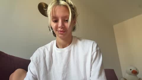 Lesi Join my fanclub before use my fanmenu online show from September 21, 2025, 5:09 am