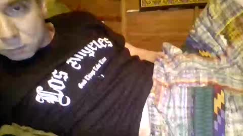 leskator9 online show from April 22, 2026, 2:03 am