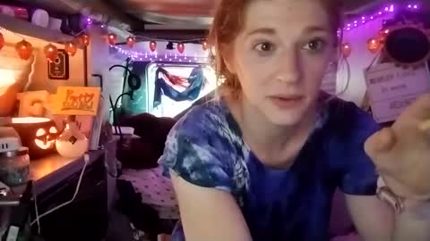 Snapshot of lesleygumgrass chatting on September 15, 2025, 3:12 pm LesleyGumGrass- The Boring Trans girl online show from September 15, 2025, 3:12 pm