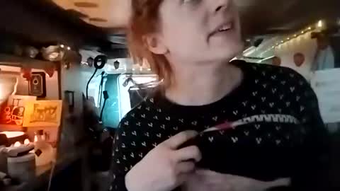 Snapshot of lesleygumgrass chatting on February 12, 2026, 2:45 pm LesleyGumGrass- The Boring Trans girl online show from February 12, 2026, 2:45 pm