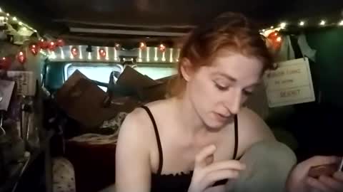 Snapshot of lesleygumgrass chatting on May 29, 2026, 11:52 am LesleyGumGrass- The Boring Trans girl online show from May 29, 2026, 11:52 am