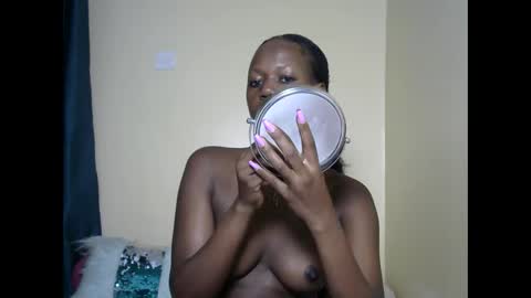 leslie online show from March 2, 2025, 1:36 am