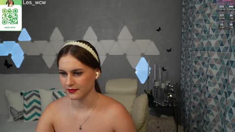 LeslieKorfs online show from January 29, 2025, 12:43 am