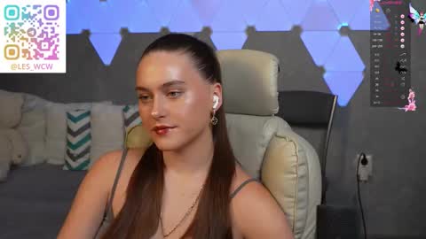 LeslieKorfs online show from January 12, 2026, 8:47 pm