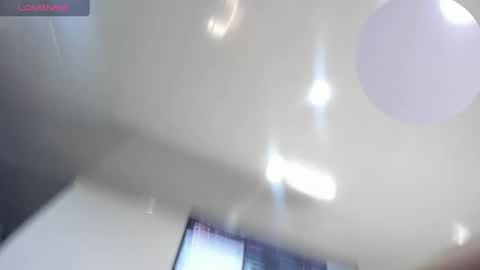 lesly_cutee online show from April 15, 2026, 1:40 pm