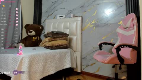 I am here from Monday to Friday from 730 am to 130 pm Colombia time and saturday from 500 am to 1000 am .... Soon Blue page online show from February 11, 2025, 12:58 pm