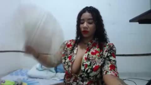 Snapshot of leslycarsson chatting on February 2, 2025, 2:48 am lesly online show from February 2, 2025, 2:48 am