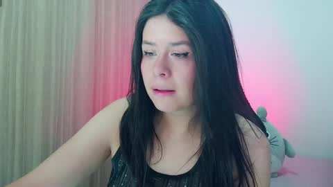 Snapshot of leslystone_ chatting on April 6, 2026, 8:54 pm Lesly online show from April 6, 2026, 8:54 pm