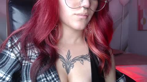 Less  online show from January 18, 2025, 5:59 pm