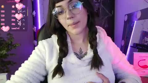 Less  online show from October 21, 2025, 5:46 pm