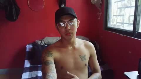 Snapshot of lesteryooo chatting on March 30, 2026, 5:52 am lesteryooo online show from March 30, 2026, 5:52 am