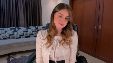 lesya krutalevich online show from April 24, 2026, 4:04 am