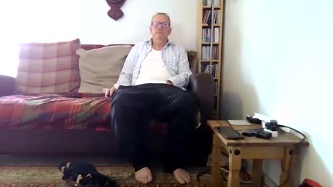 Snapshot of letmestrip chatting on September 9, 2025, 8:36 am paul online show from September 9, 2025, 8:36 am