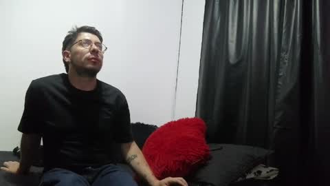 Snapshot of letorres23 chatting on April 13, 2026, 2:28 am Torres online show from April 13, 2026, 2:28 am