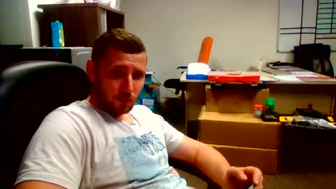 The Silent type online show from December 17, 2024, 11:49 pm